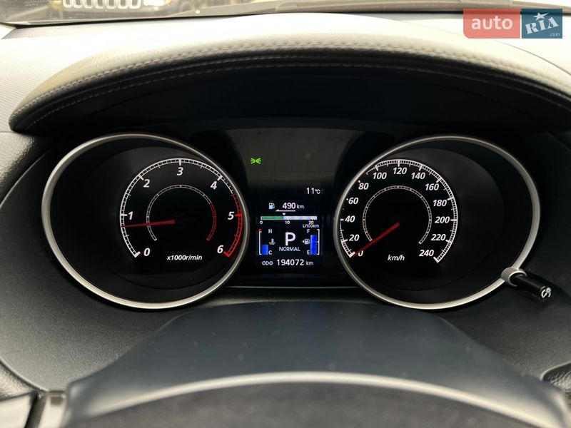 Внедорожник / Кроссовер Mitsubishi Outlander 2010 в Ивано-Франковске