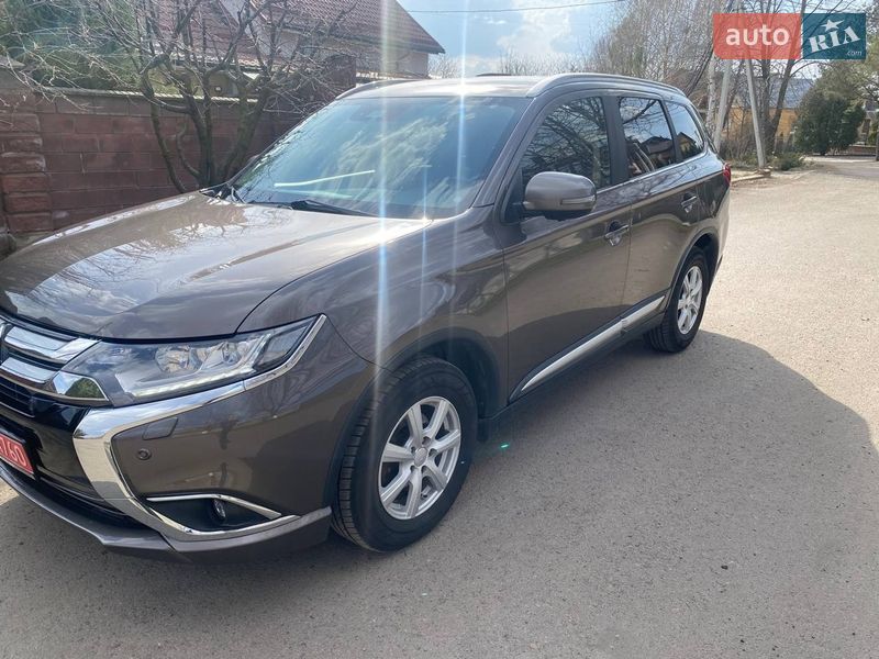 Mitsubishi Outlander 2018