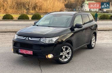 Внедорожник / Кроссовер Mitsubishi Outlander 2013 в Днепре