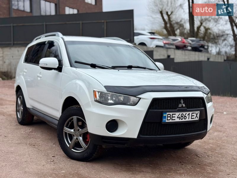 Mitsubishi Outlander 2010