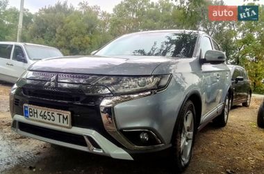 Внедорожник / Кроссовер Mitsubishi Outlander 2017 в Белой Церкви