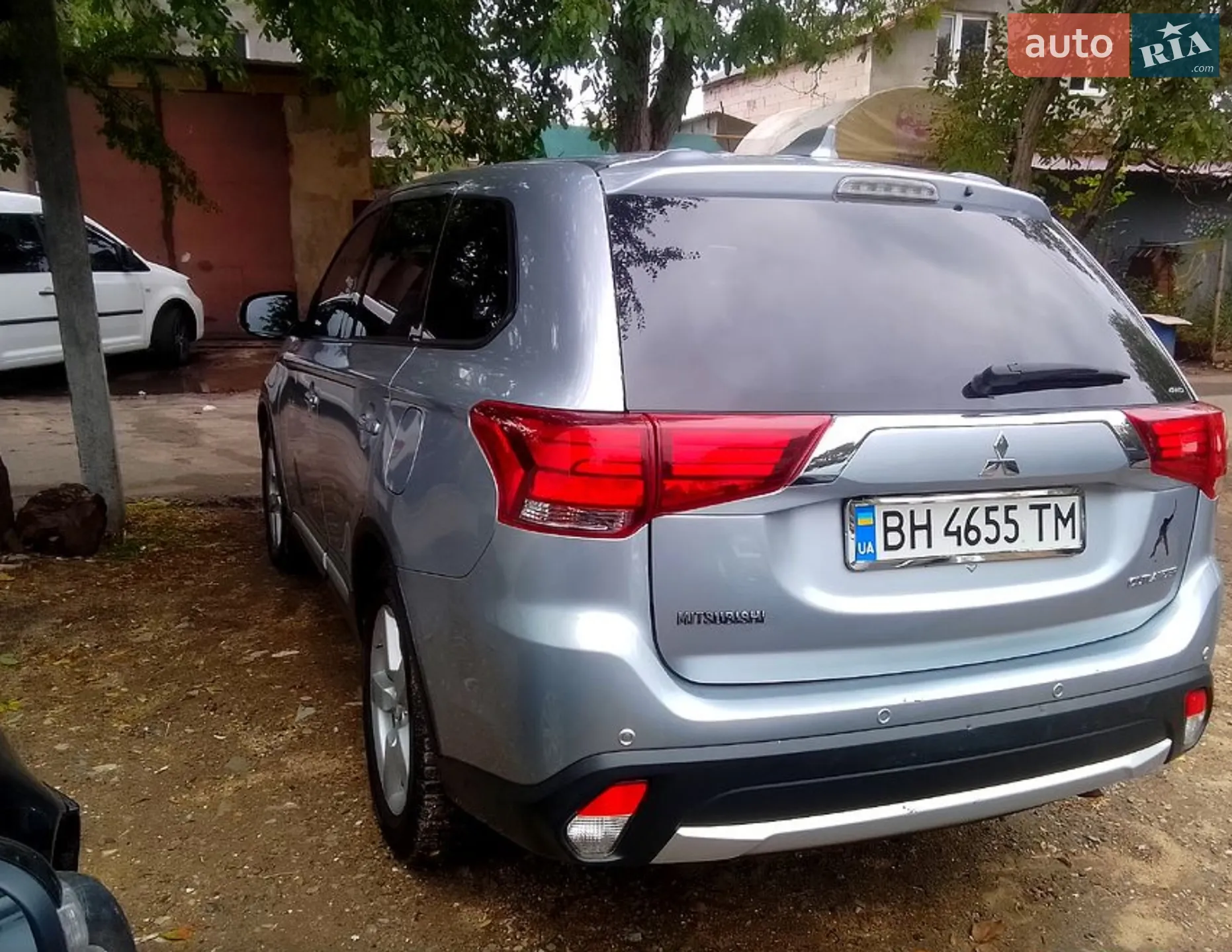 2017 Mitsubishi Outlander - мініатюра 3