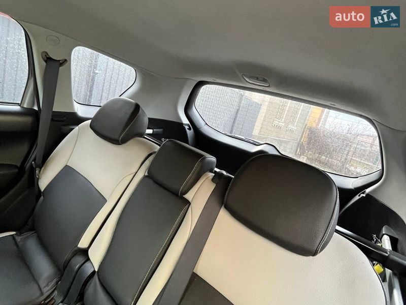 Внедорожник / Кроссовер Mitsubishi Outlander 2008 в Хмельницком