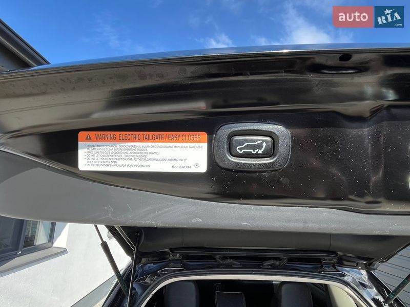 Внедорожник / Кроссовер Mitsubishi Outlander 2017 в Белой Церкви