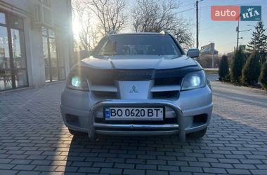Позашляховик / Кросовер Mitsubishi Outlander 2004 в Кременці