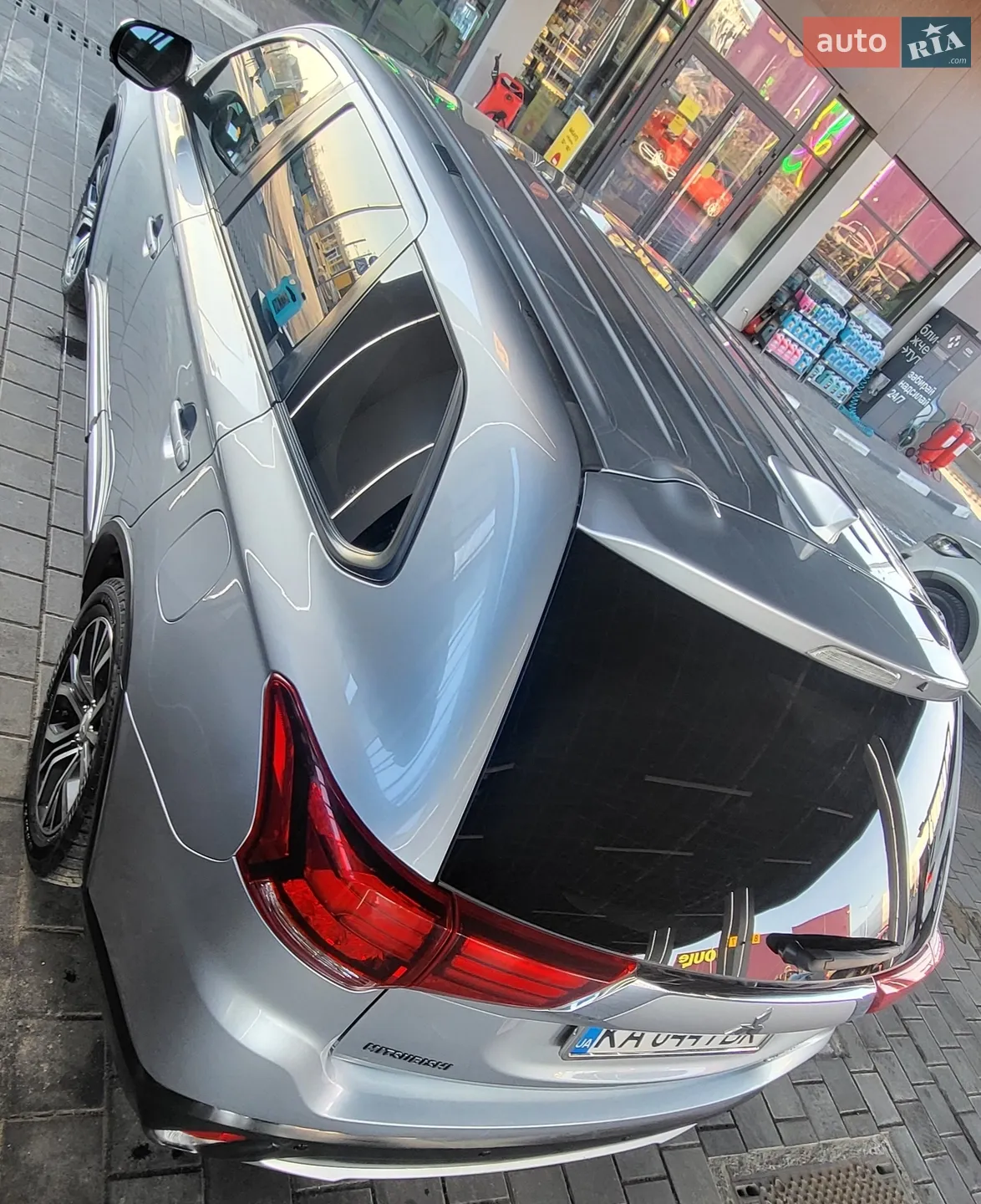 2016 Mitsubishi Outlander - мініатюра 7