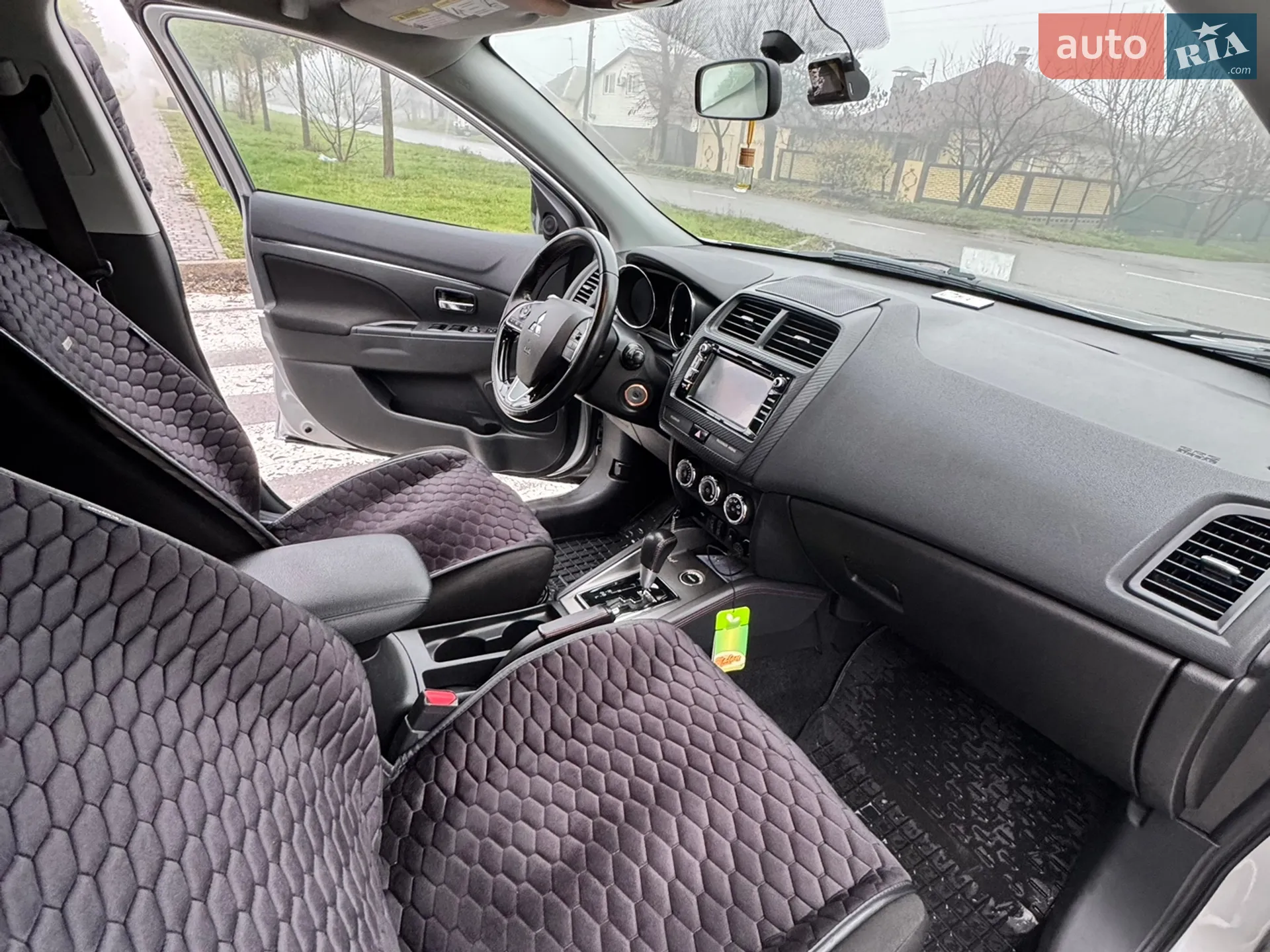 2017 Mitsubishi Outlander - мініатюра 11