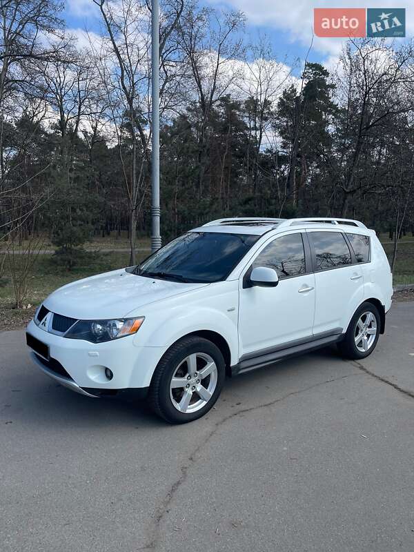 Mitsubishi Outlander 2009