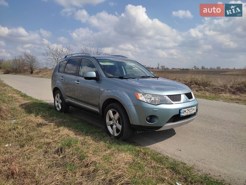 Mitsubishi Outlander 2007