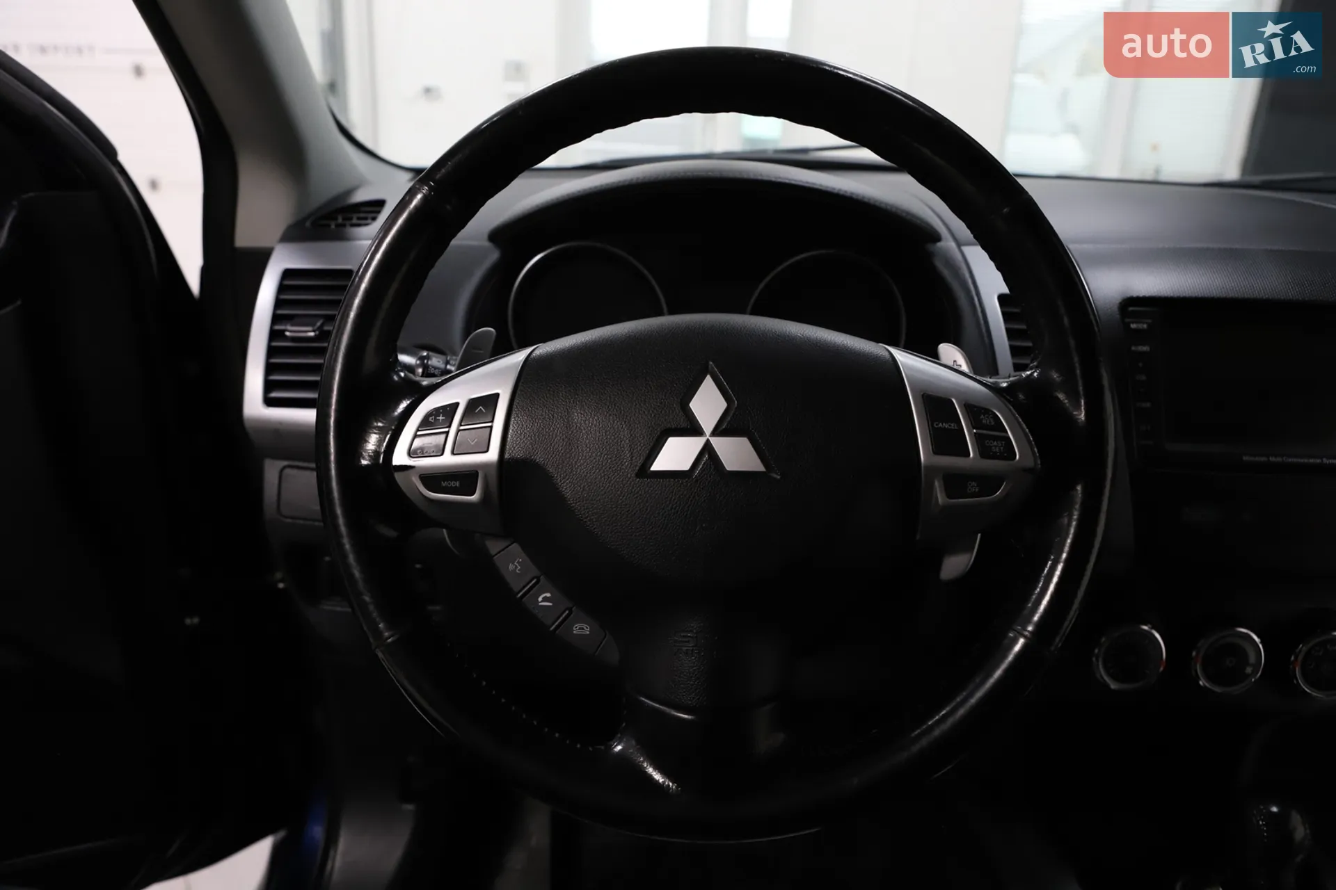 2011 Mitsubishi Outlander - мініатюра 55