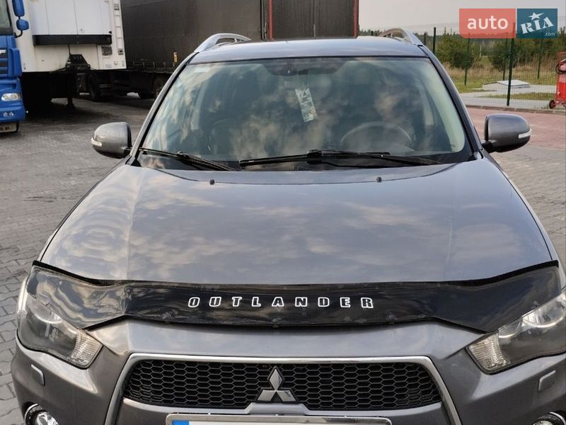 Mitsubishi Outlander 2009
