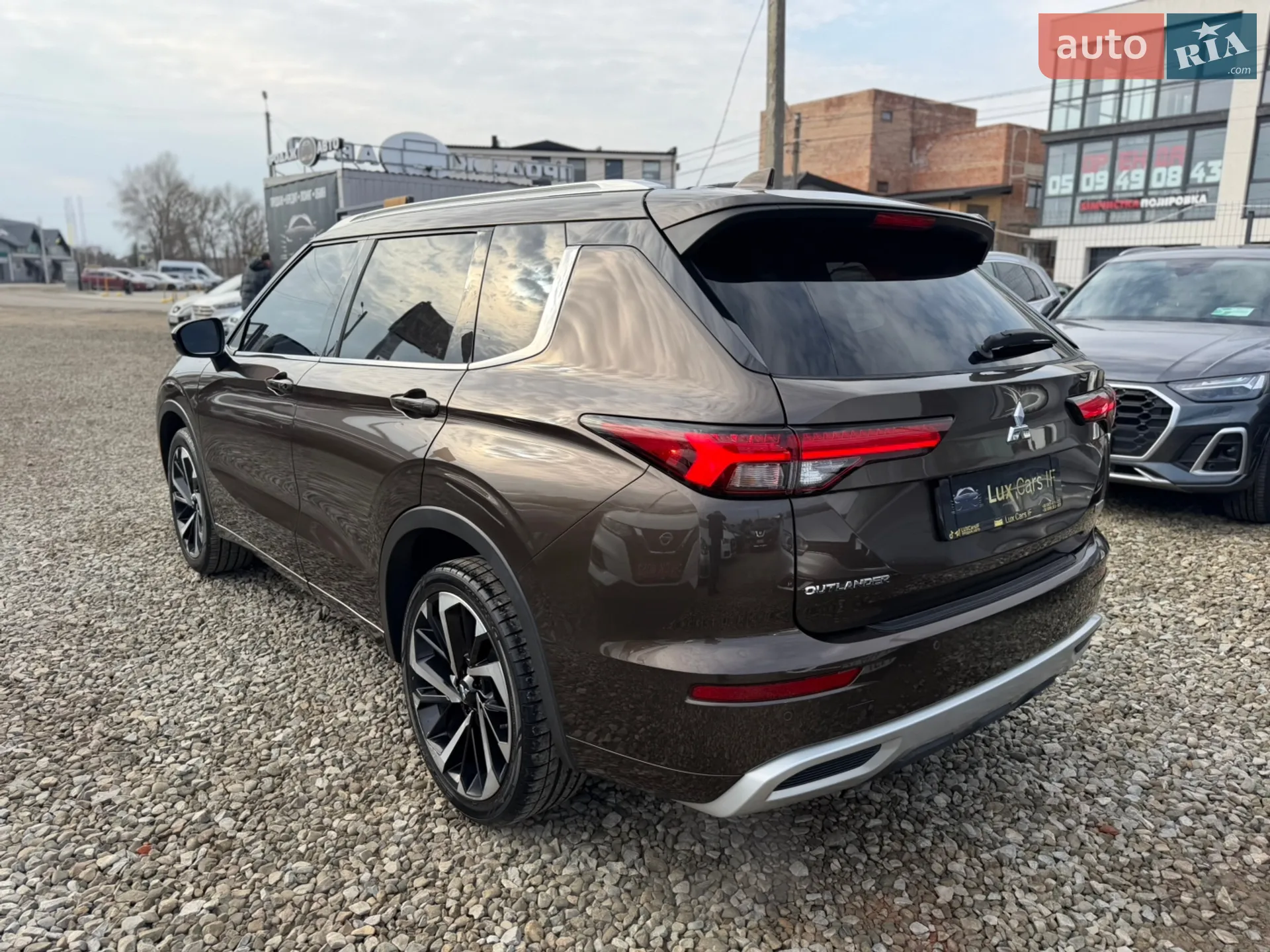 2022 Mitsubishi Outlander - мініатюра 10