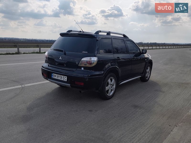 Внедорожник / Кроссовер Mitsubishi Outlander 2006 в Ахтырке