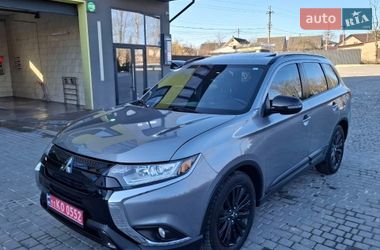 Позашляховик / Кросовер Mitsubishi Outlander 2020 в Вінниці