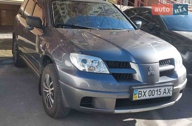Позашляховик / Кросовер Mitsubishi Outlander 2008 в Києві