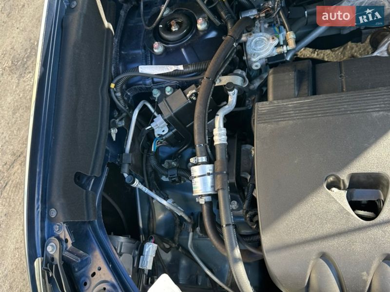 Внедорожник / Кроссовер Mitsubishi Outlander 2020 в Киеве