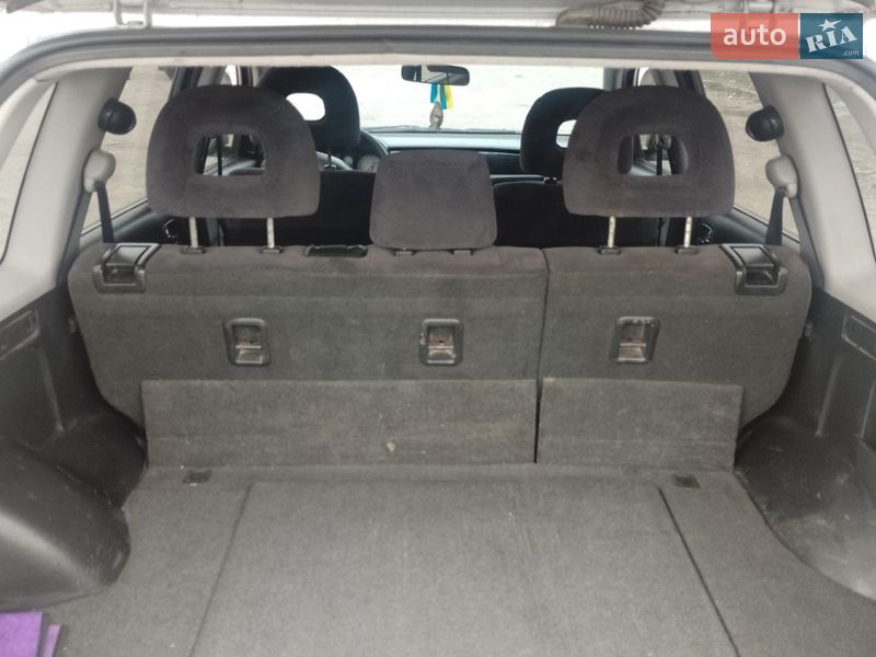 Позашляховик / Кросовер Mitsubishi Outlander 2003 в Дніпрі