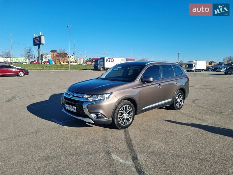 Mitsubishi Outlander 2017