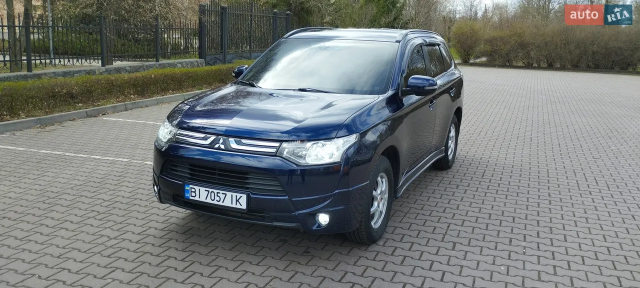 2012 Mitsubishi Outlander - мініатюра 35