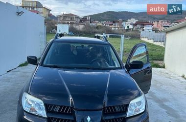 Внедорожник / Кроссовер Mitsubishi Outlander 2004 в Днепре