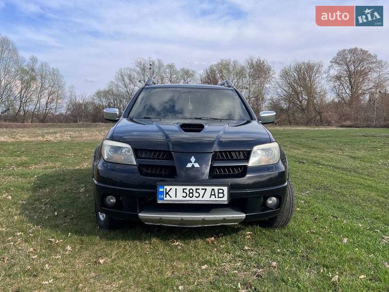 Внедорожник / Кроссовер Mitsubishi Outlander 2005 в Переяславе фото 19 Внедорожник / Кроссовер Mitsubishi Outlander 2005 в Переяславе