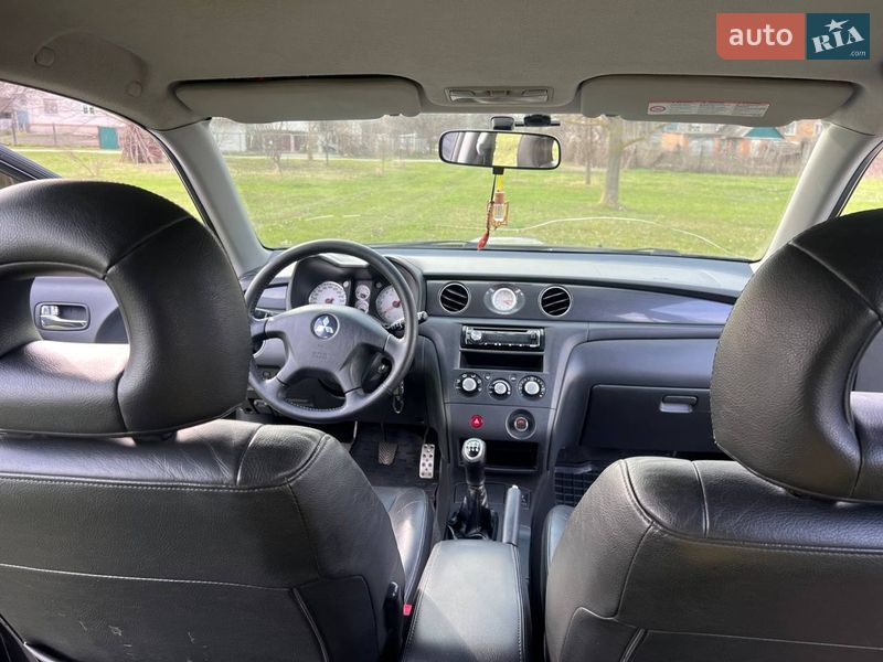 Внедорожник / Кроссовер Mitsubishi Outlander 2005 в Переяславе фото 35 Внедорожник / Кроссовер Mitsubishi Outlander 2005 в Переяславе