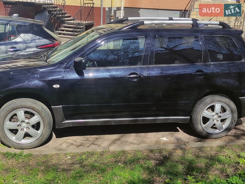 Позашляховик / Кросовер Mitsubishi Outlander 2006 в Івано-Франківську