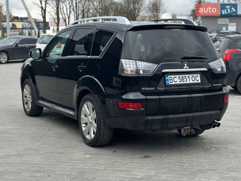 Внедорожник / Кроссовер Mitsubishi Outlander 2010 в Львове