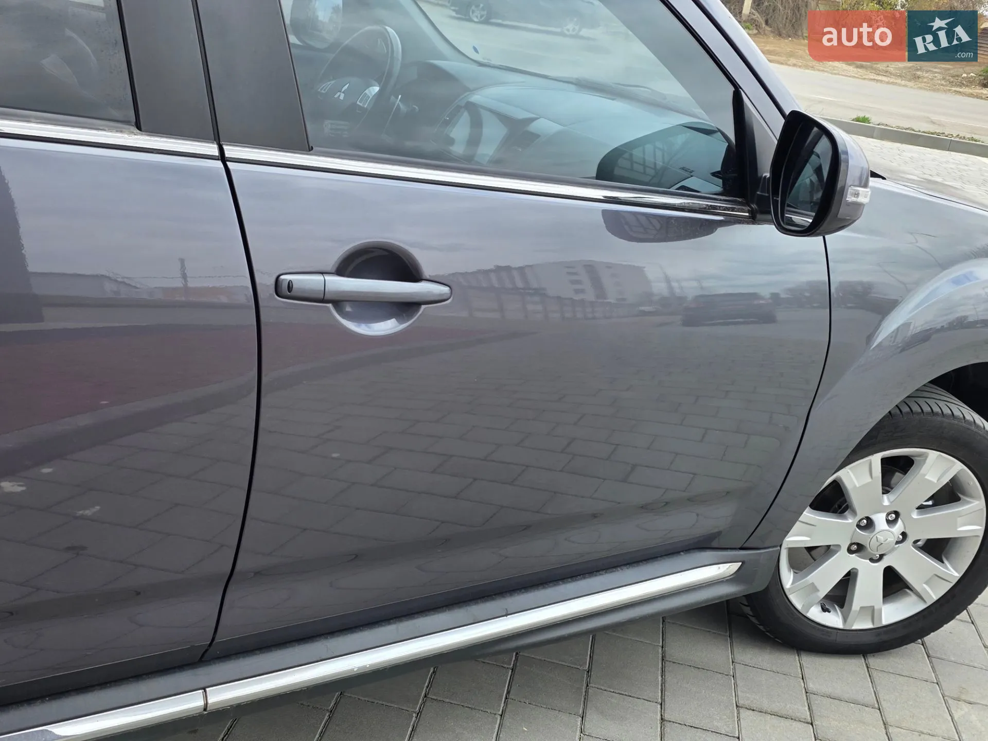2010 Mitsubishi Outlander - мініатюра 22