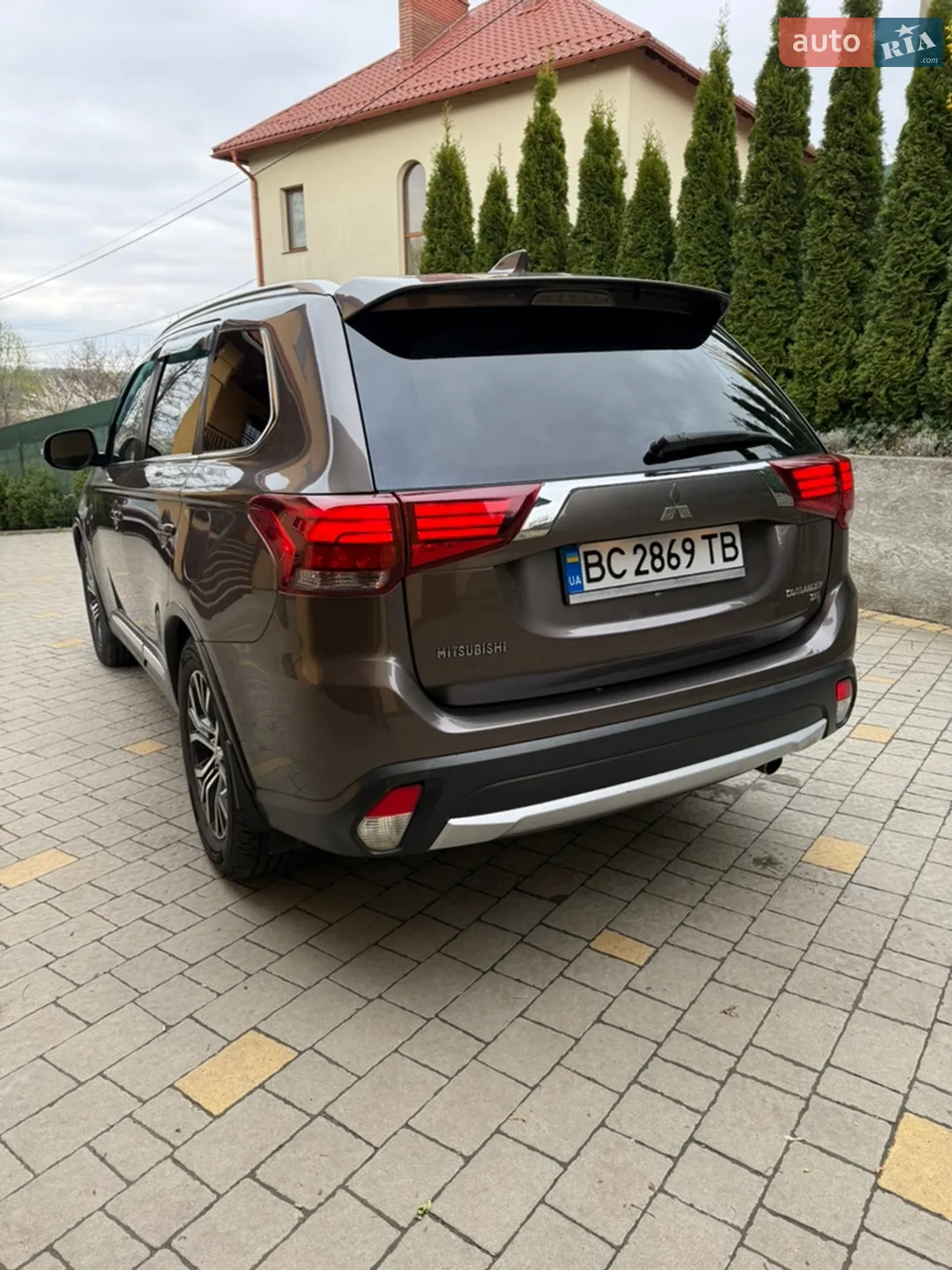 2017 Mitsubishi Outlander - мініатюра 4