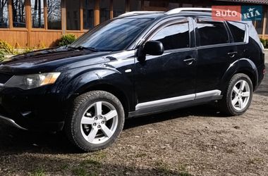 Позашляховик / Кросовер Mitsubishi Outlander 2007 в Чернівцях