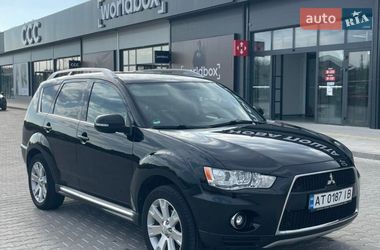 Позашляховик / Кросовер Mitsubishi Outlander 2010 в Мукачевому