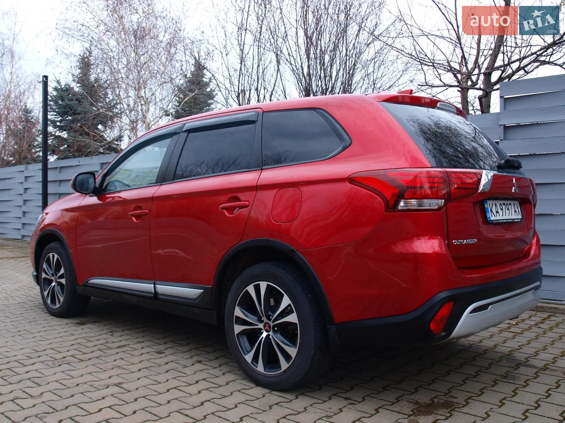 2021 Mitsubishi Outlander - мініатюра 11