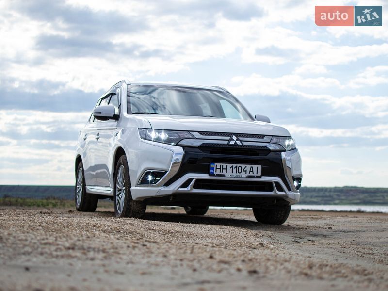 Mitsubishi Outlander 2019