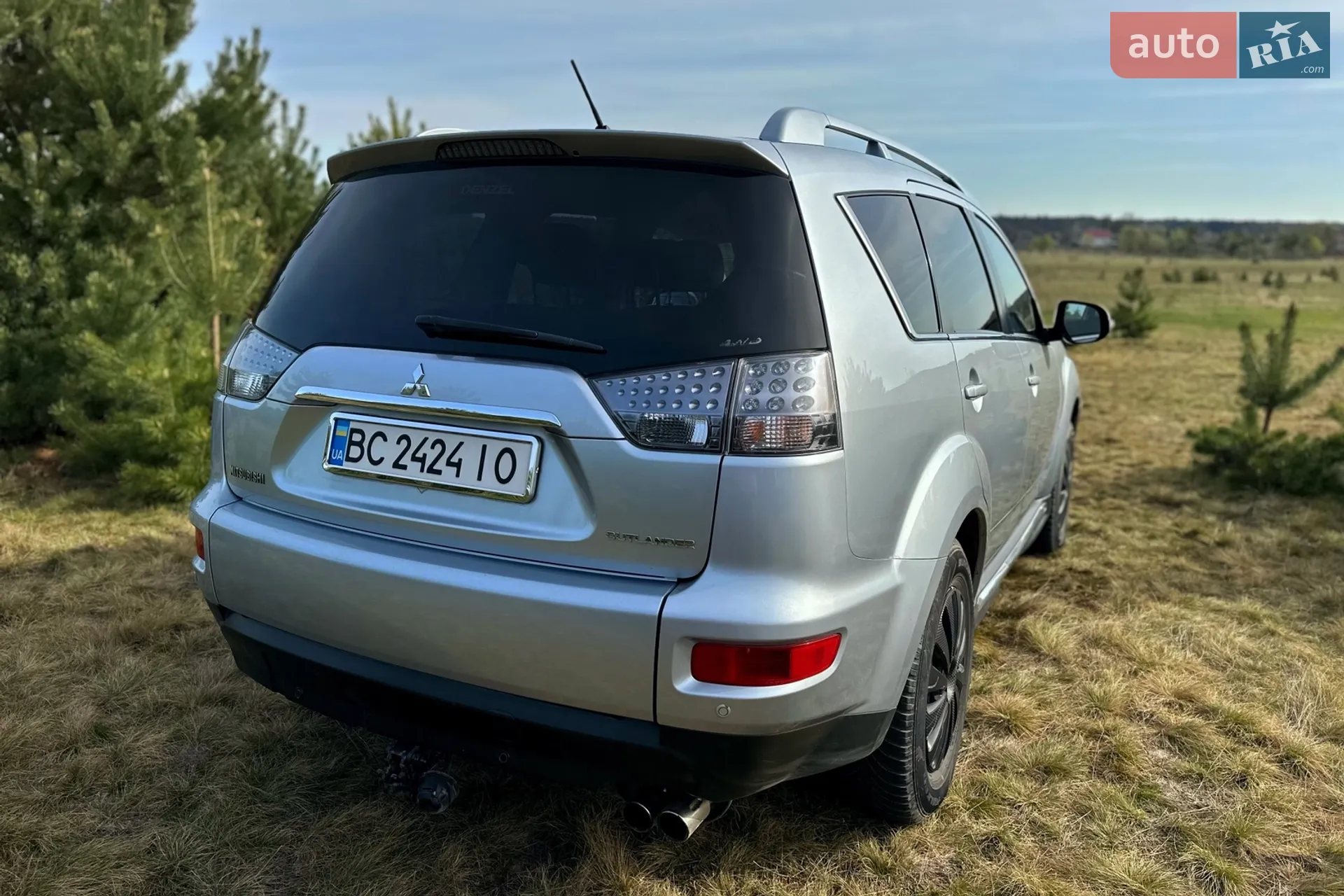 2010 Mitsubishi Outlander - мініатюра 19