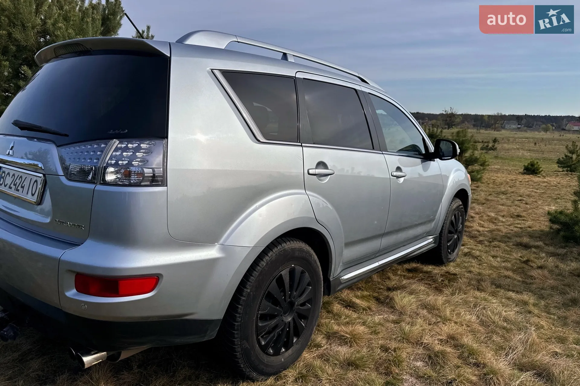 2010 Mitsubishi Outlander - мініатюра 21