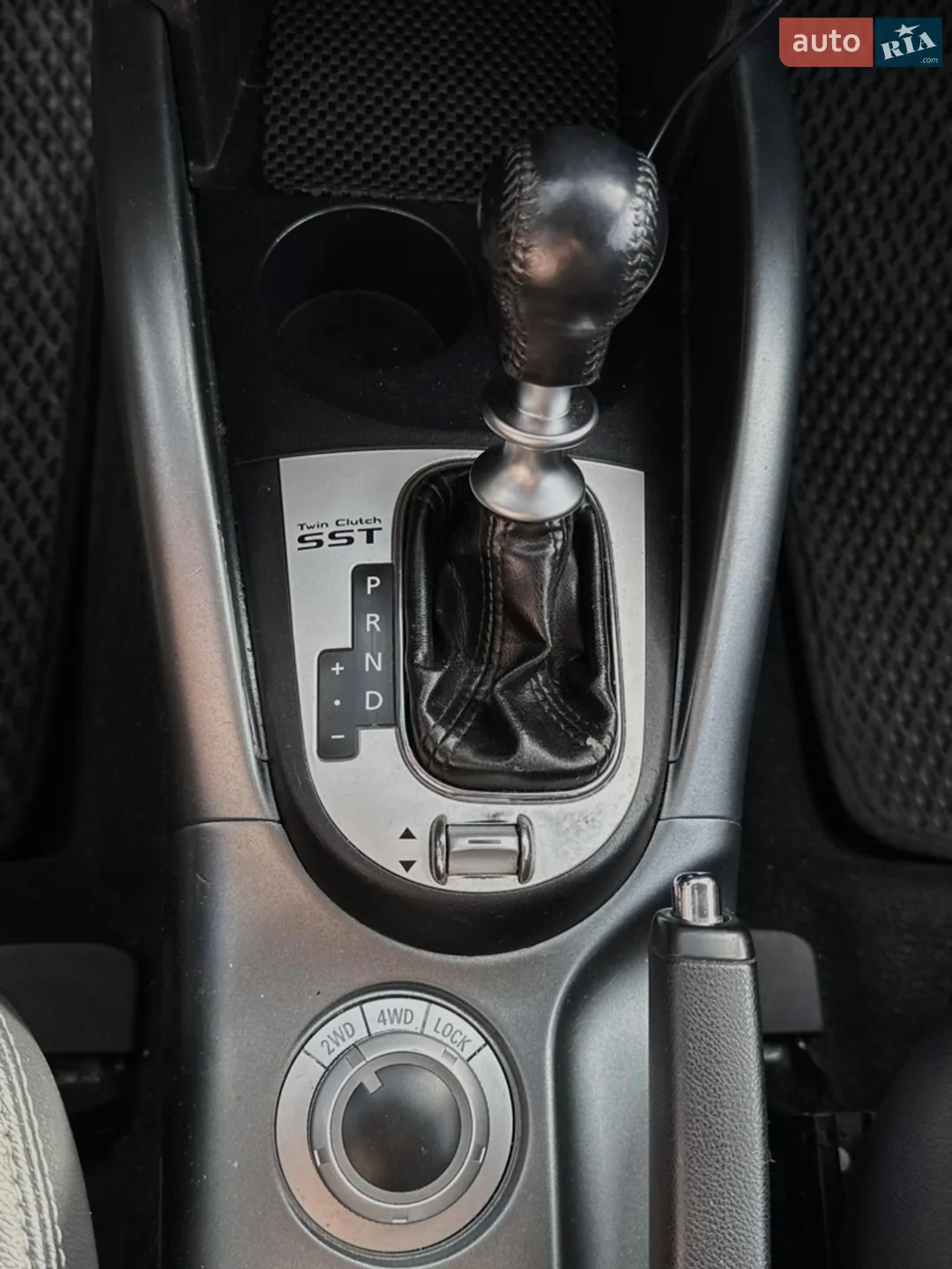 2010 Mitsubishi Outlander - мініатюра 27