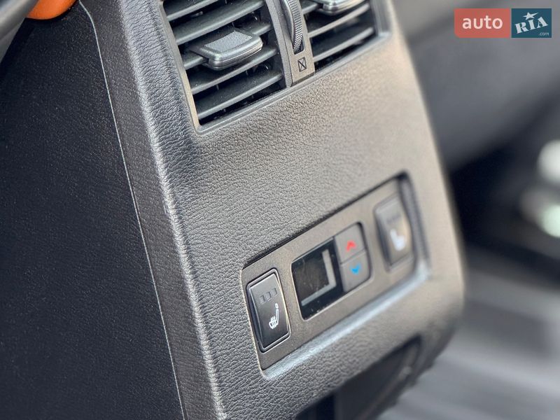 Внедорожник / Кроссовер Mitsubishi Outlander 2021 в Запорожье