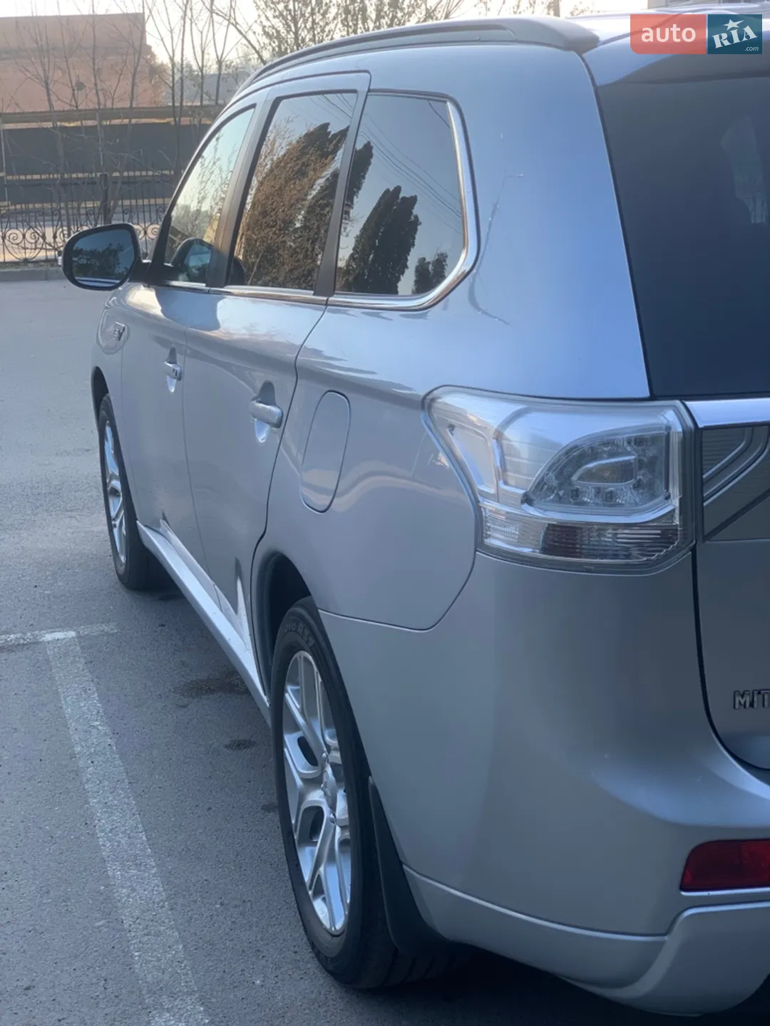2014 Mitsubishi Outlander - мініатюра 8