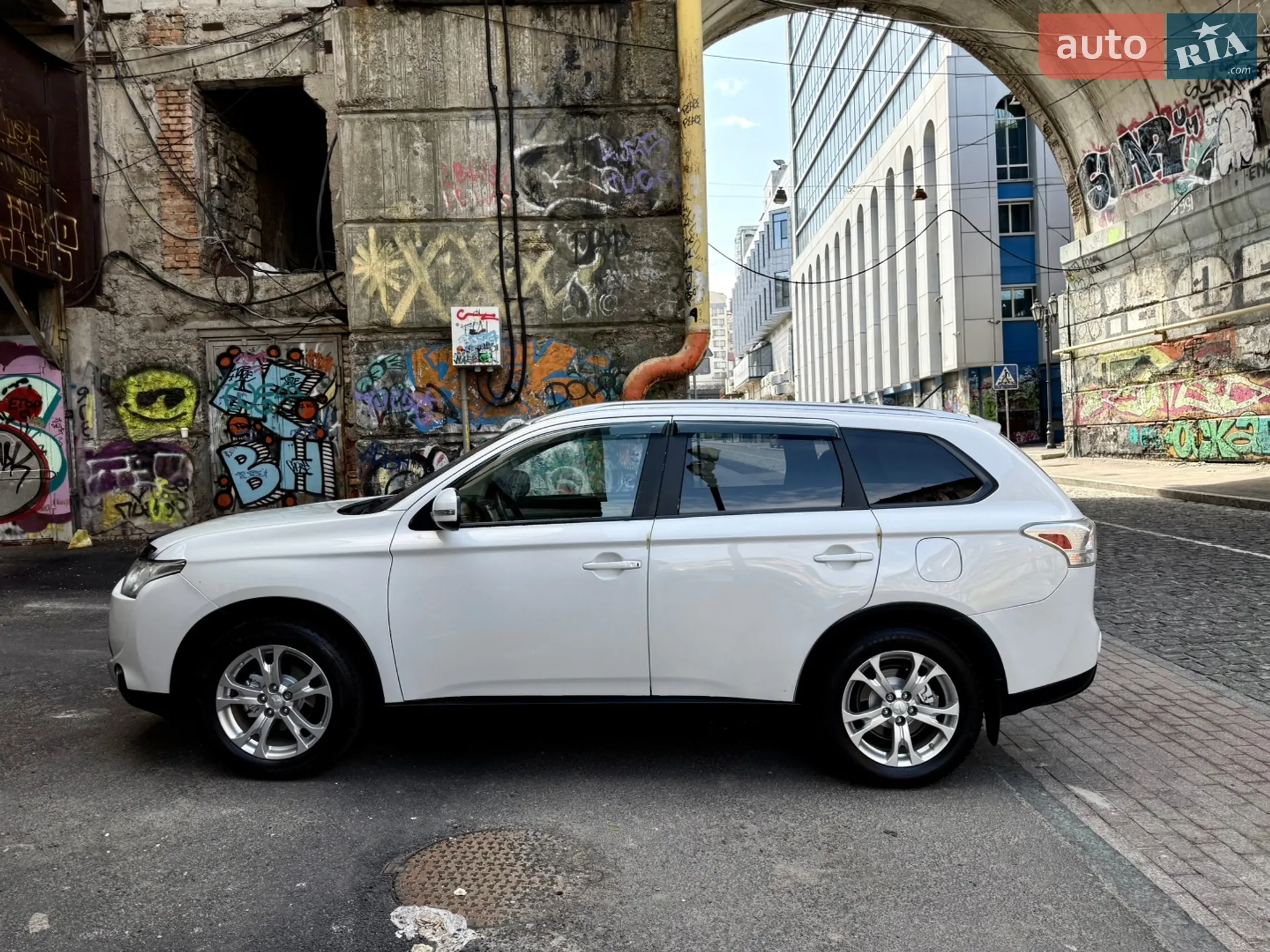 2014 Mitsubishi Outlander - мініатюра 42