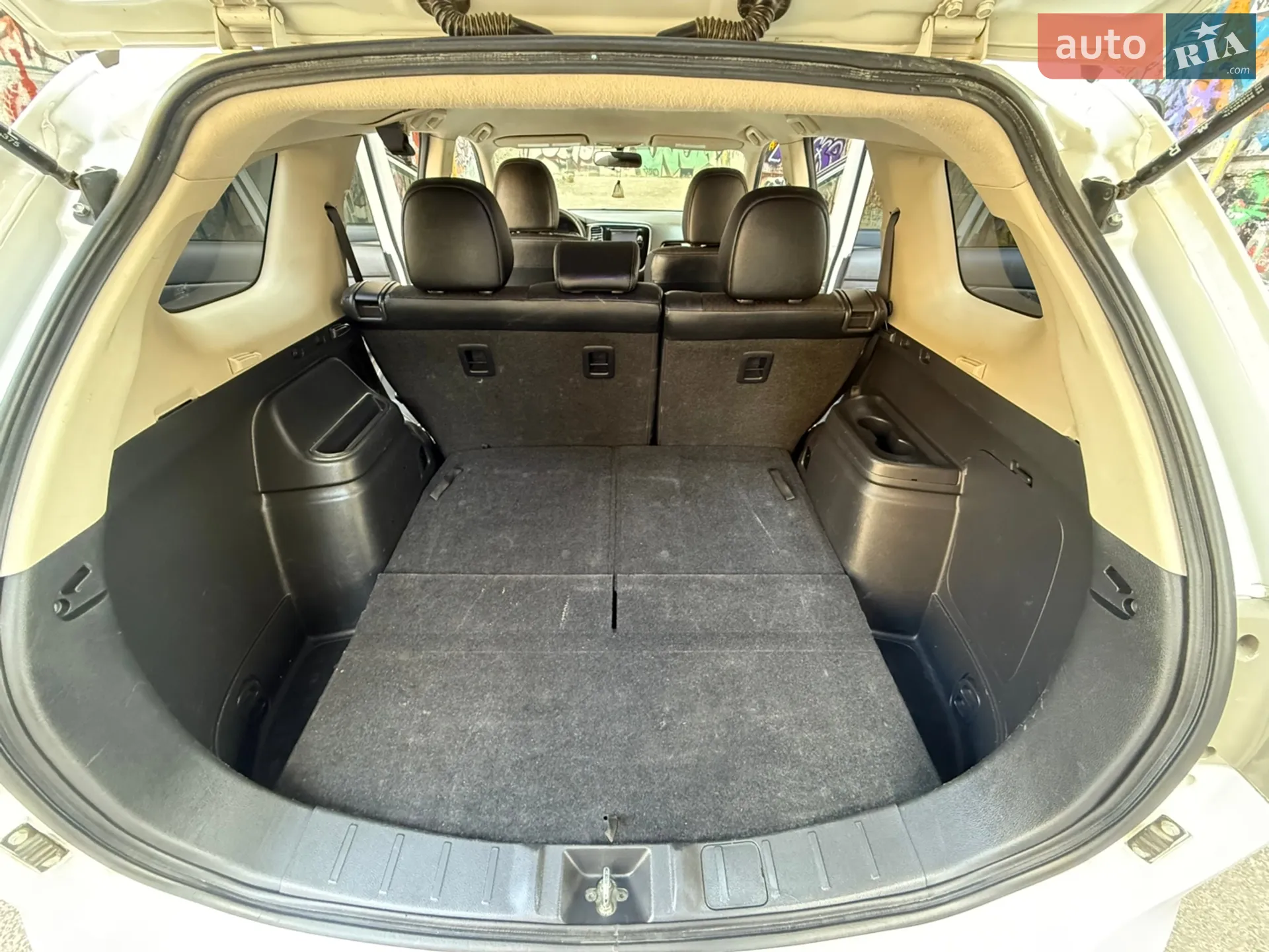 2014 Mitsubishi Outlander - мініатюра 50