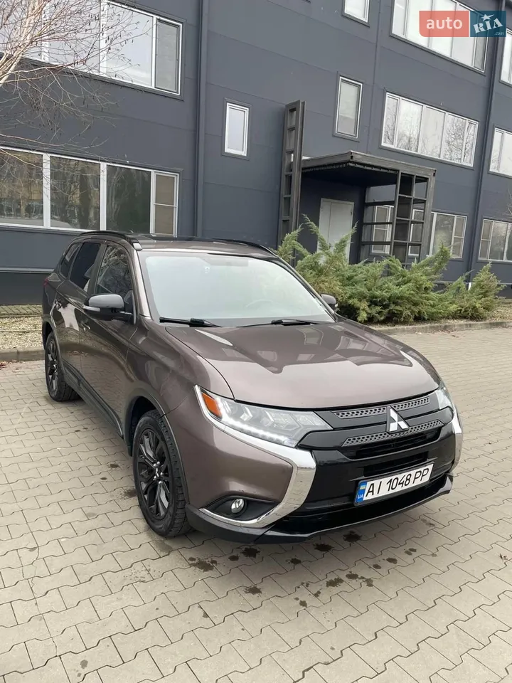 2019 Mitsubishi Outlander - мініатюра 14