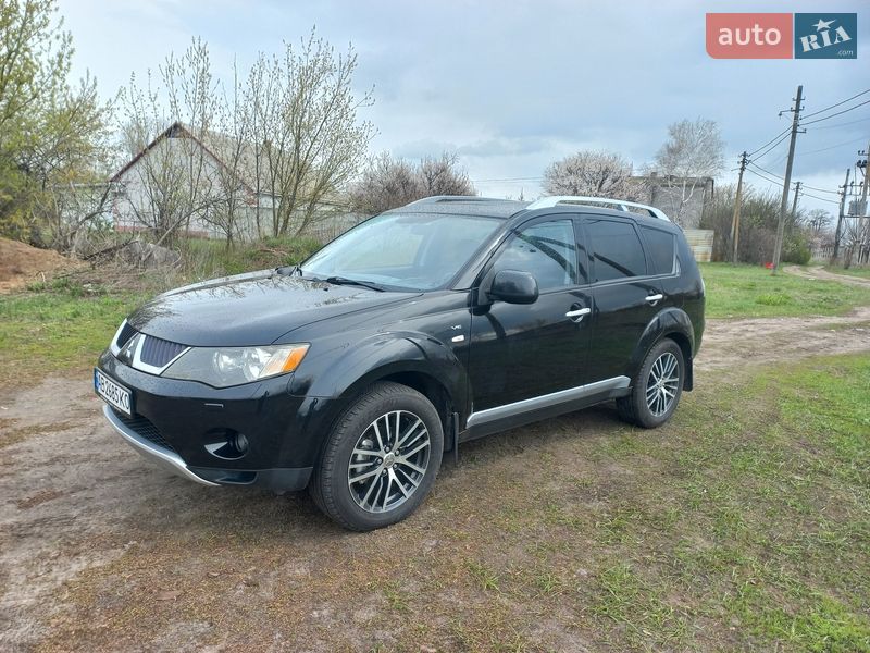 Mitsubishi Outlander 2008