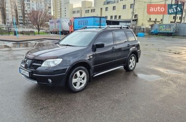 Внедорожник / Кроссовер Mitsubishi Outlander 2006 в Харькове