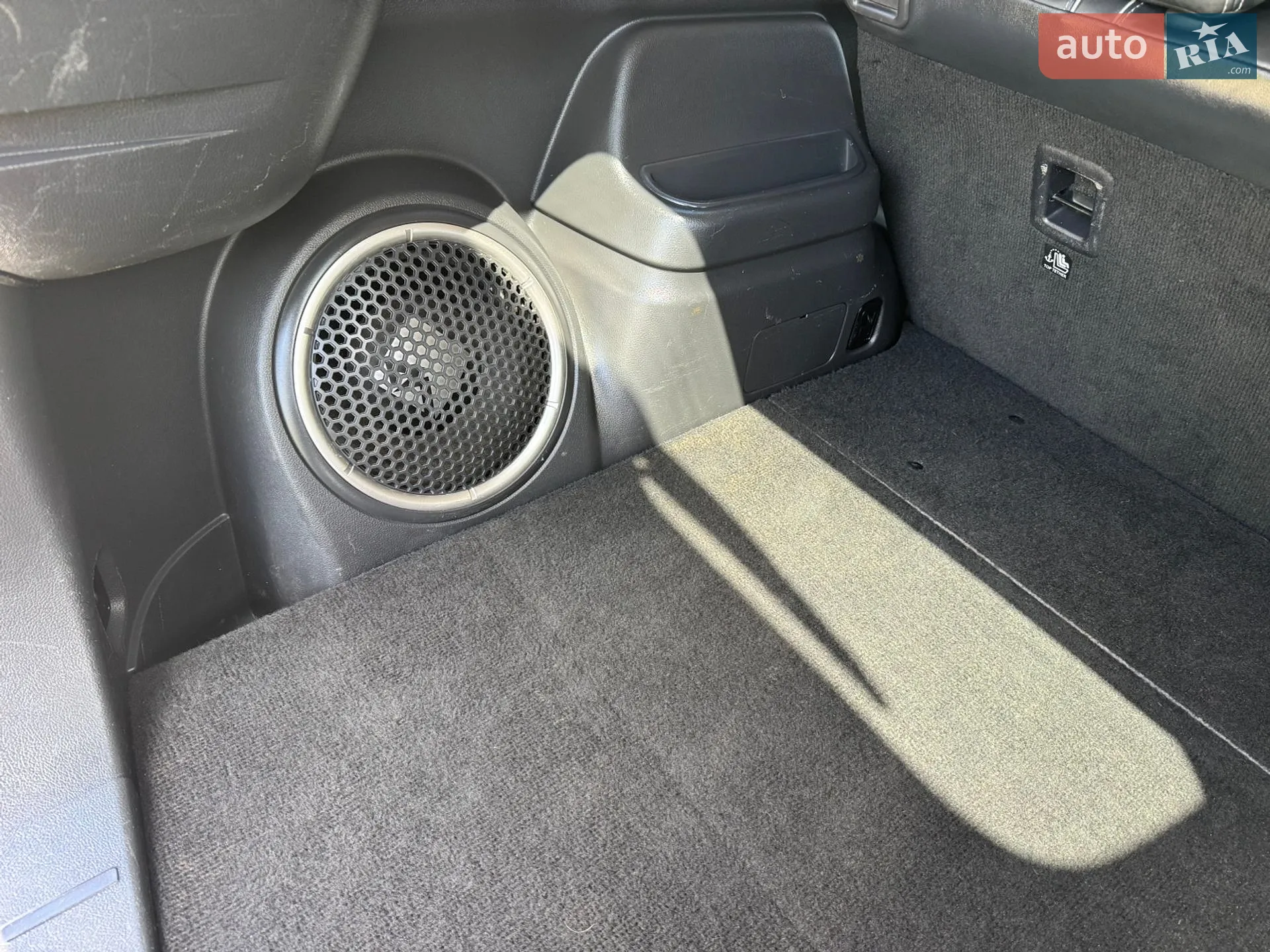 2015 Mitsubishi Outlander - мініатюра 30