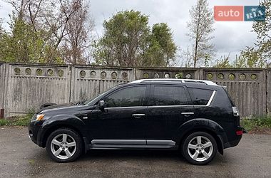 Внедорожник / Кроссовер Mitsubishi Outlander 2009 в Киеве