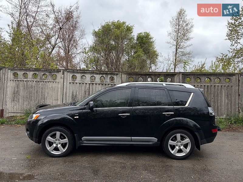 Mitsubishi Outlander 2009
