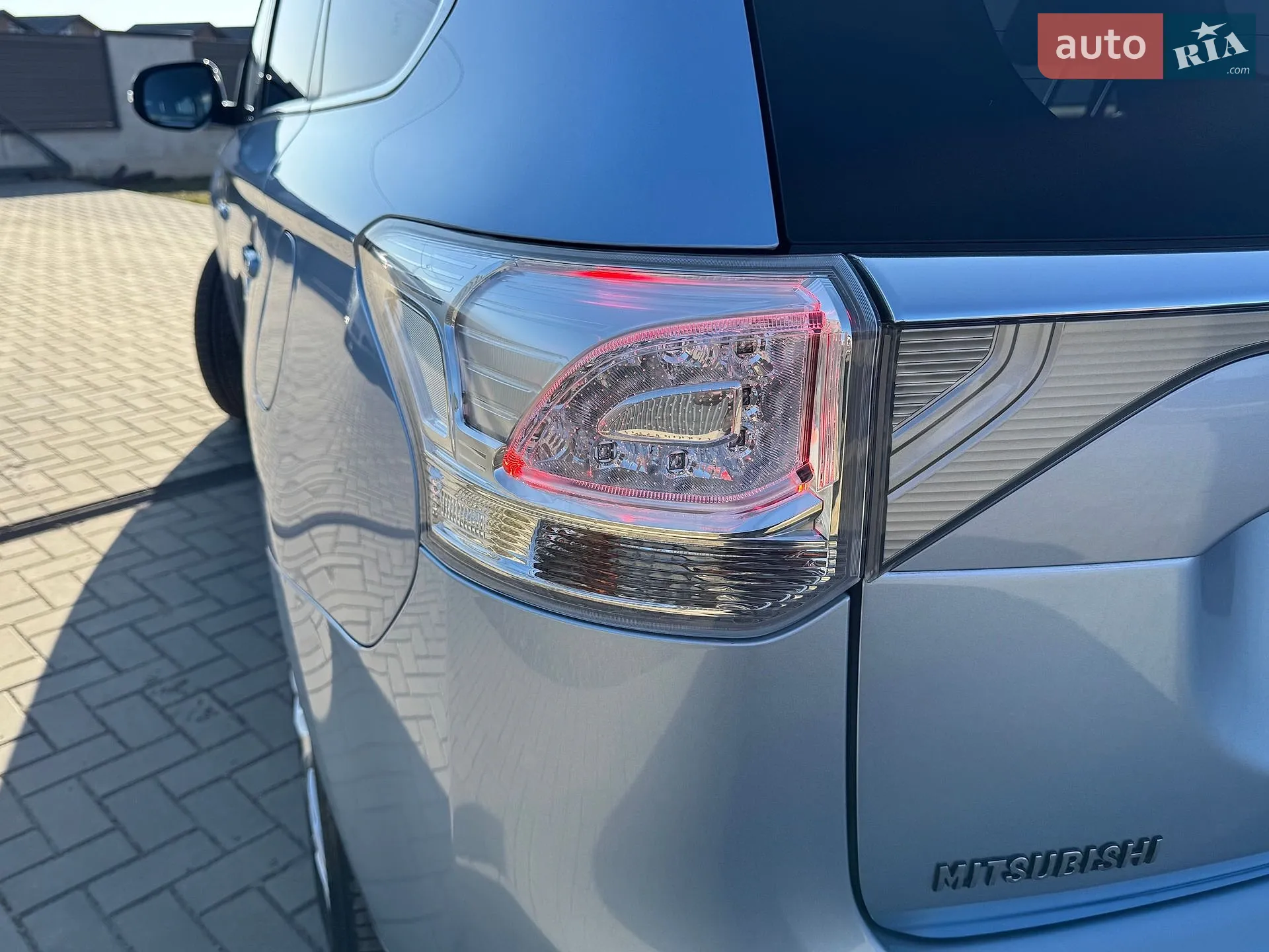 2013 Mitsubishi Outlander - мініатюра 15