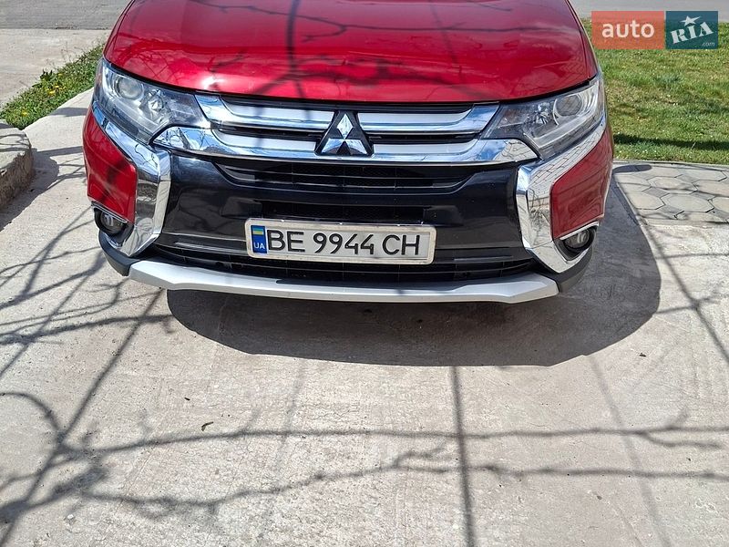 Mitsubishi Outlander 2017