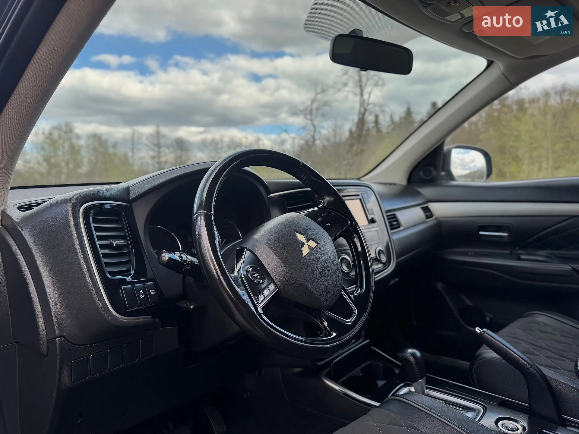 2018 Mitsubishi Outlander - мініатюра 36